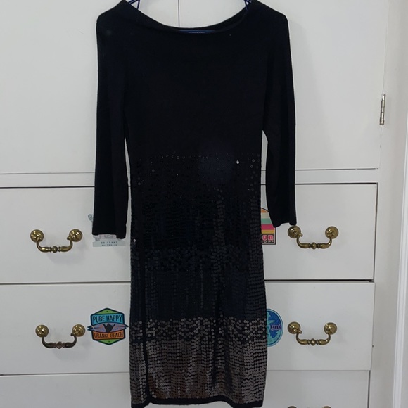 Guess Knitted & Sequin dress - Picture 4 of 7